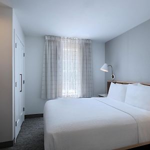 Two-Bedroom Corner Suite