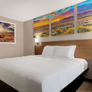 King Room Mobility accessible