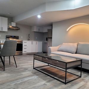 One-Bedroom King Suite
