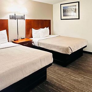 Quality Inn St Paul-Minneapolis-Midway