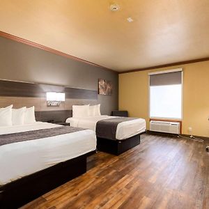 Queen Room Two Queen Beds Non-Smoking