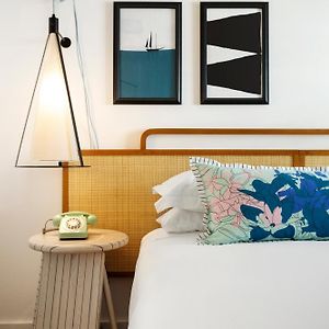 Annex King Room
