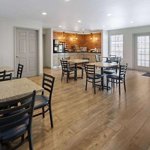 Days Inn By Wyndham Americus
