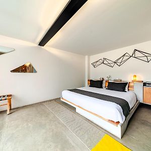 Superior King Suite