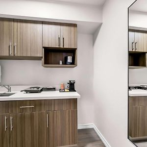 Efficiency King Room