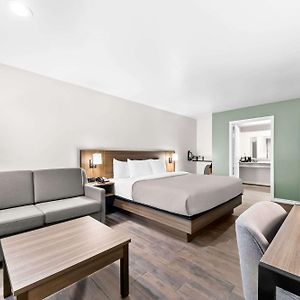King Suite Mobility accessible