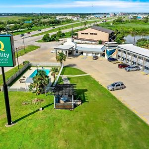 Quality Inn & Suites Port Lavaca Near Lighthouse Beach