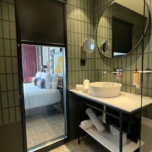 Design Twin Room