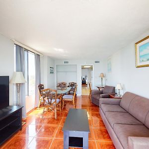 One-Bedroom King Suite