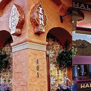 Half Moon Bay Inn - Main Street Downtown