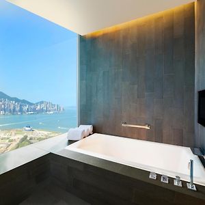 Corner King Room
