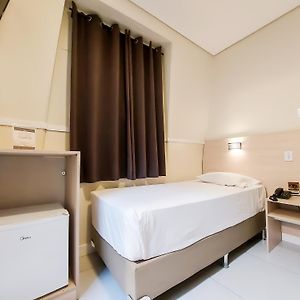 Budget Room
