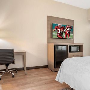 Superior  King Room Disability Access