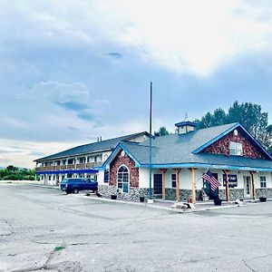 The Beaverhead Lodge