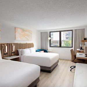 Pool Side Room