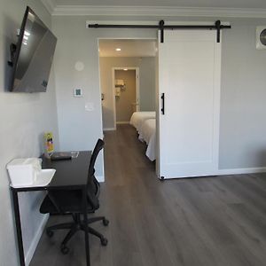 Queen Suite