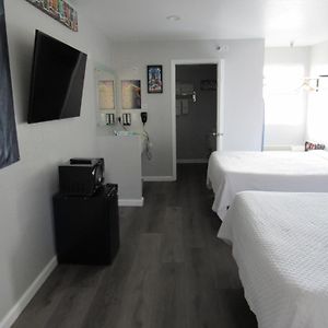 Efficiency Queen Suite