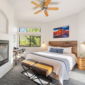Premium Suite