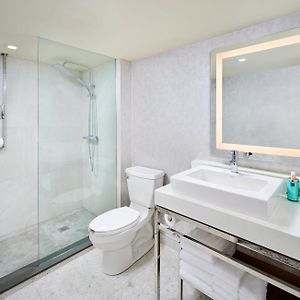 Executive King Room