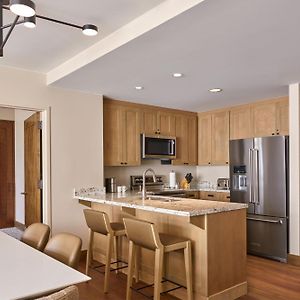 Residential One-Bedroom King Suite