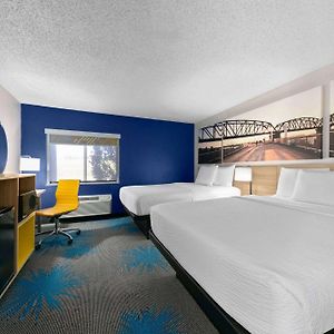 Days Inn By Wyndham Fort Smith