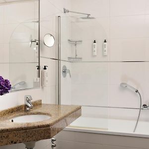 Executive Superior Triple Room