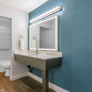 Queen Room Disability Access