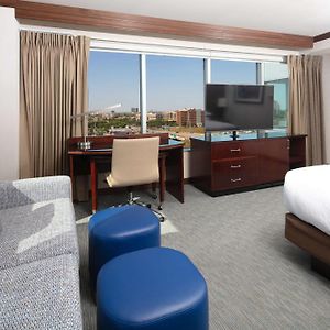 Executive King Room
