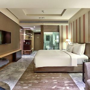 King Room Mobility accessible