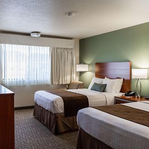 Queen Room Mobility accessible