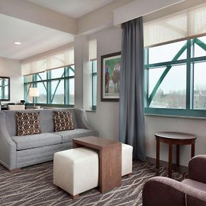 Corner King Suite