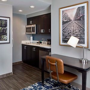 Queen Suite