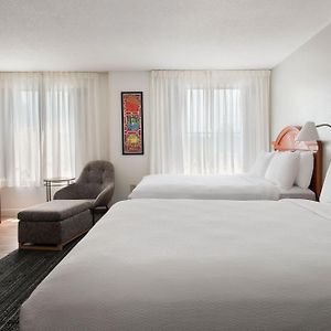 Queen Suite