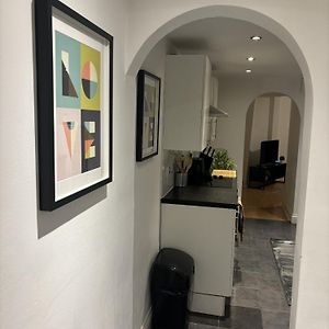 Deluxe Two-Bedroom Apartment