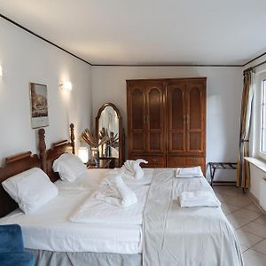 Private Bathroom Triple Room