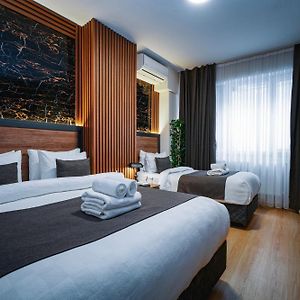 Economy Triple Room
