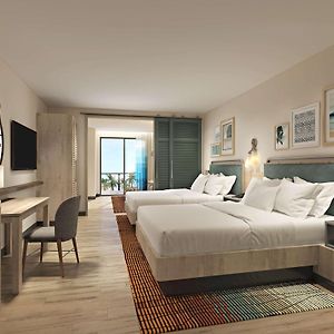 Queen Suite