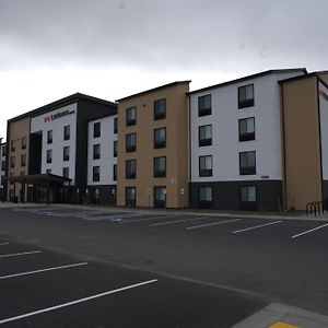 Livaway Suites Tri-Cities-Richland