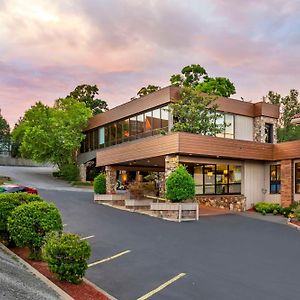 Best Western Plus Landing View Inn & Suites