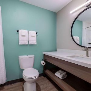 Queen Suite