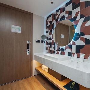 Premier Twin Room