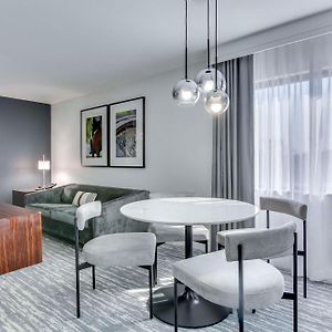 Executive King Suite