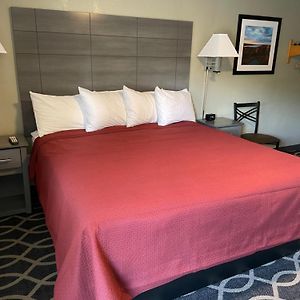 The Springwater Inn