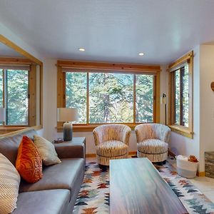 Holiday One-Bedroom Home
