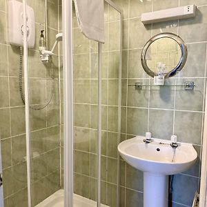 Private Bathroom Twin Room