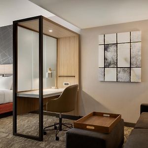 King Suite Mobility accessible
