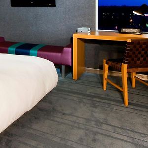 King Room Mobility accessible