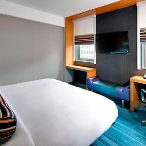 Corner King Room