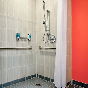 Queen Room Hearing Accesible