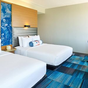 Queen Room Hearing Accesible